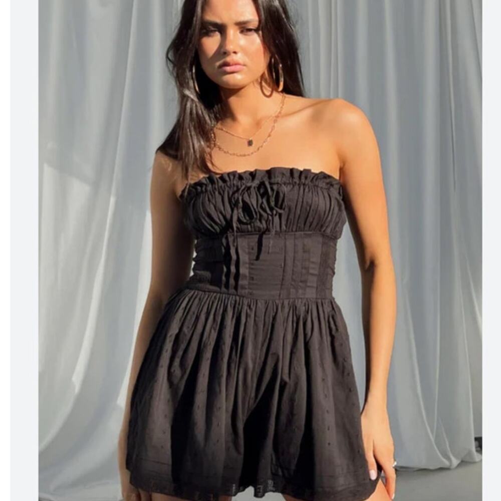 Princess Polly Vip Strapless Romper Black size 2